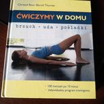 Ćwiczymy w domu. Brzuch, uda, pośladki