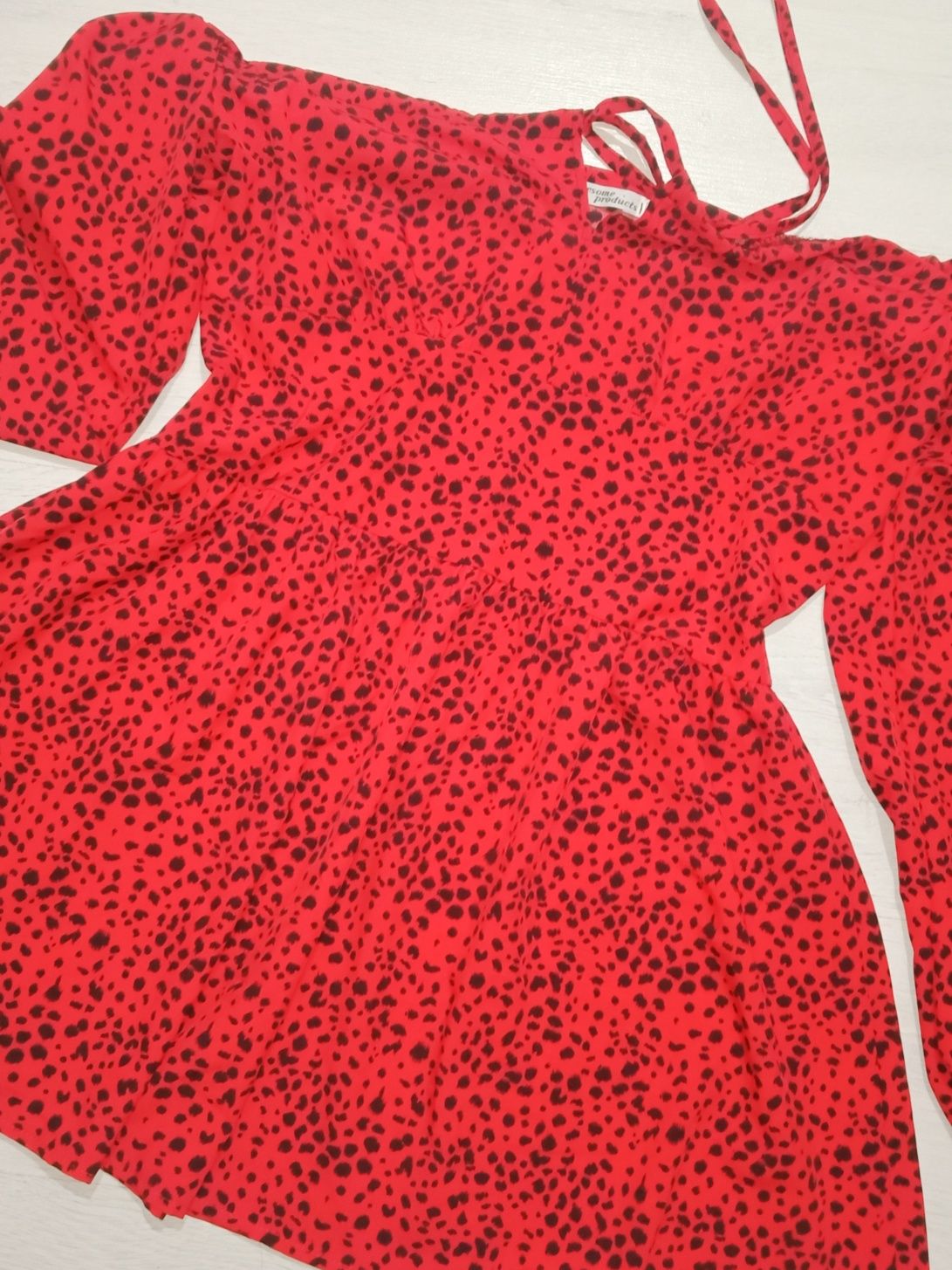 Платье красное шикарное