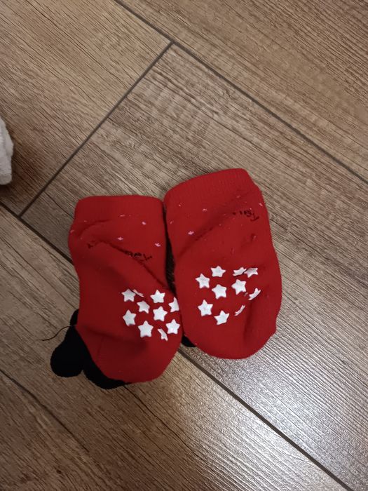 Świąteczne skarpety antypoślizgowe H&M 13/15 - 4 szt