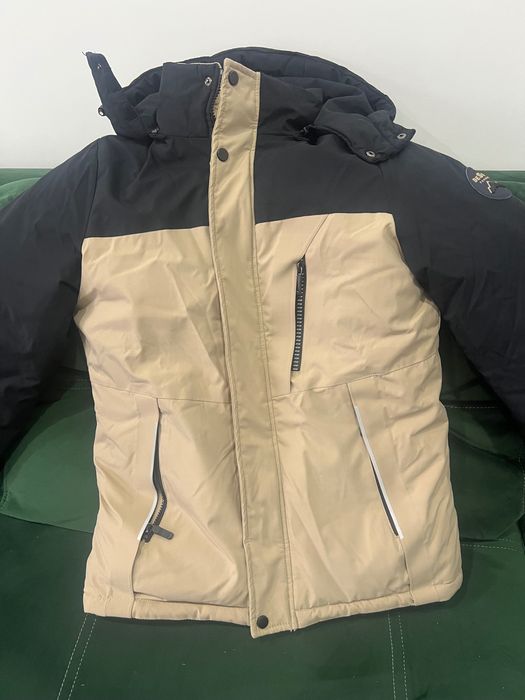 Куртка зимова на хлопця