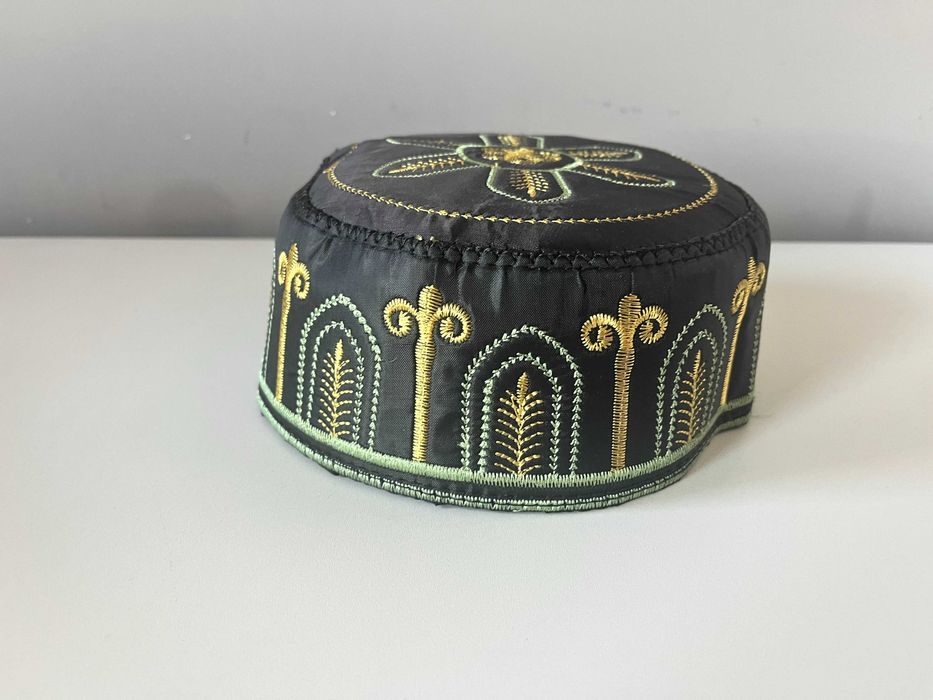 Tradycyjne męskie kufi