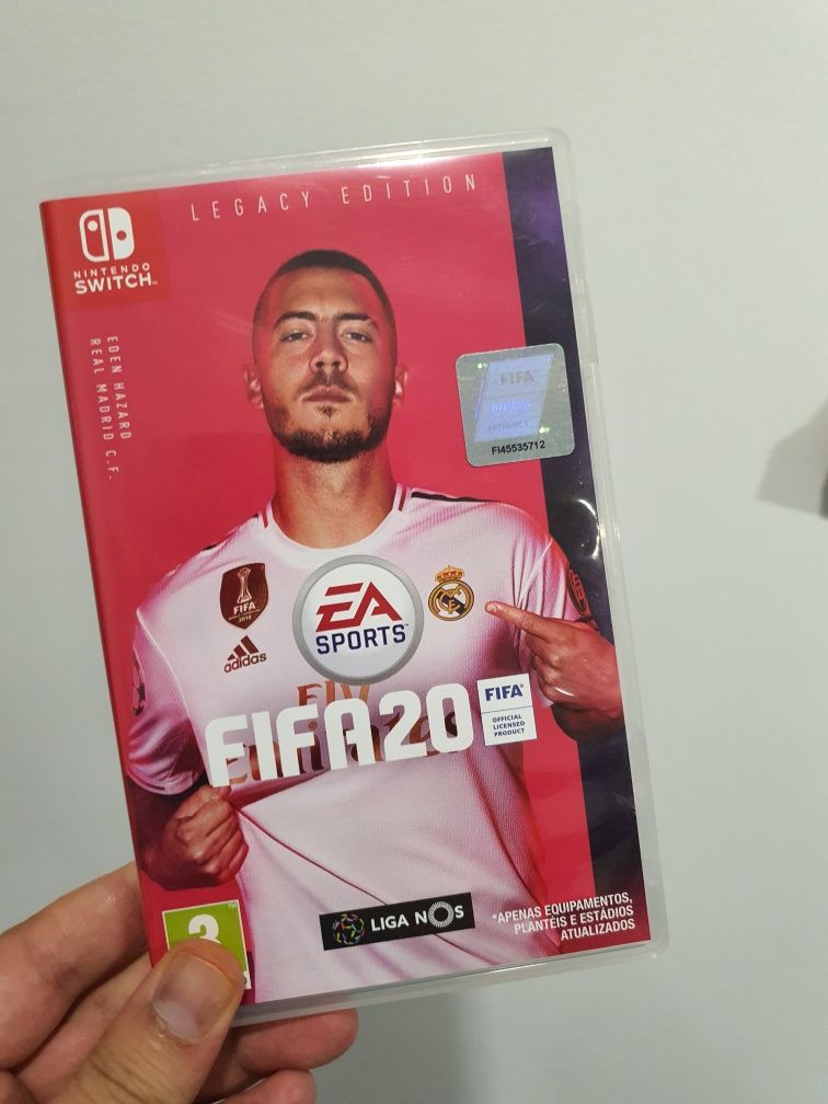 Jogos Nintendo Switch Monster Hunter, Fifa 20