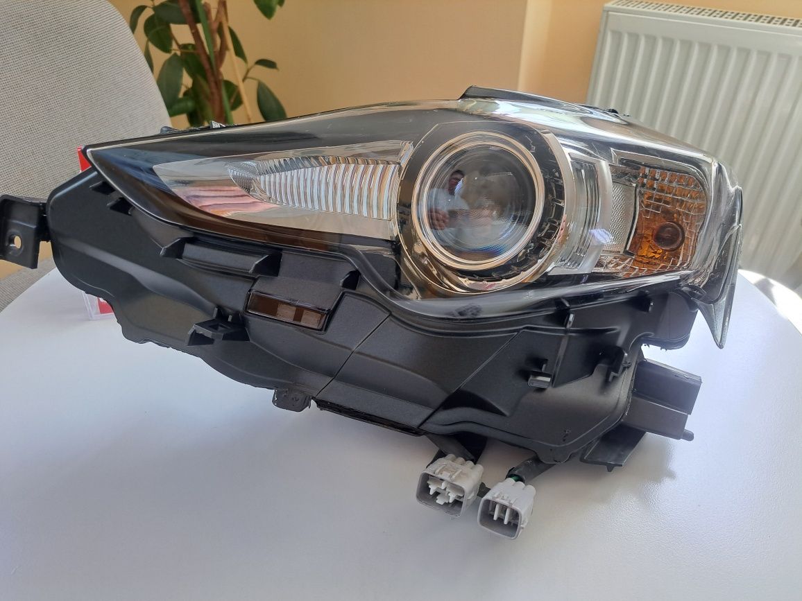 Polerowanie lamp, regeneracja reflektorów, pranie tapicerki z dojazdem
