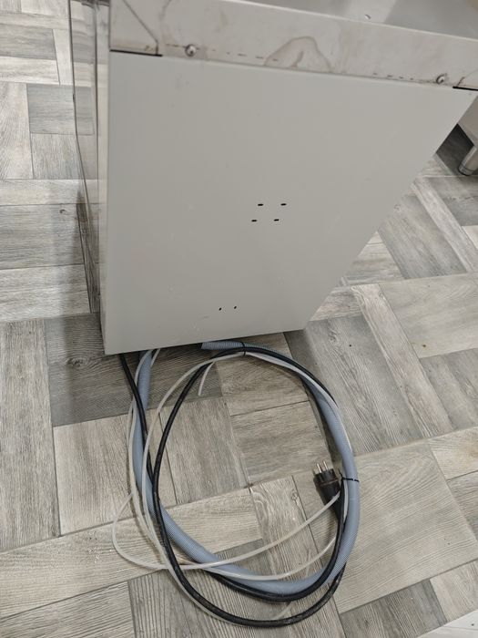 Бокаломийка посудомийна машина професійна Meiko Bobeck UGS410