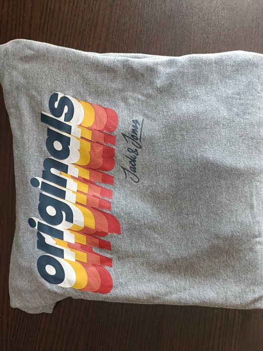 Sweat Jack & Jones como nova