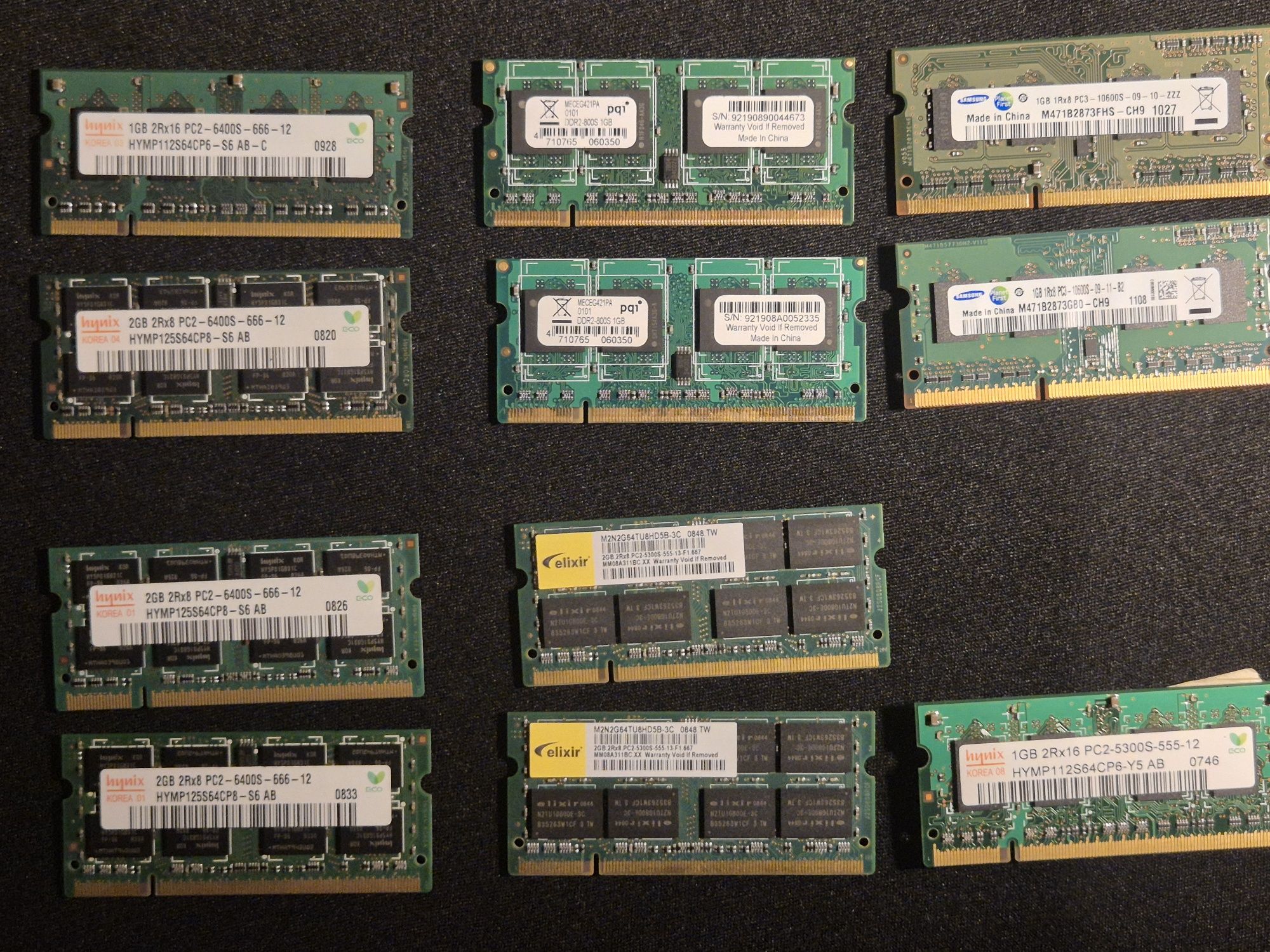 Varias memorias ram portatil
