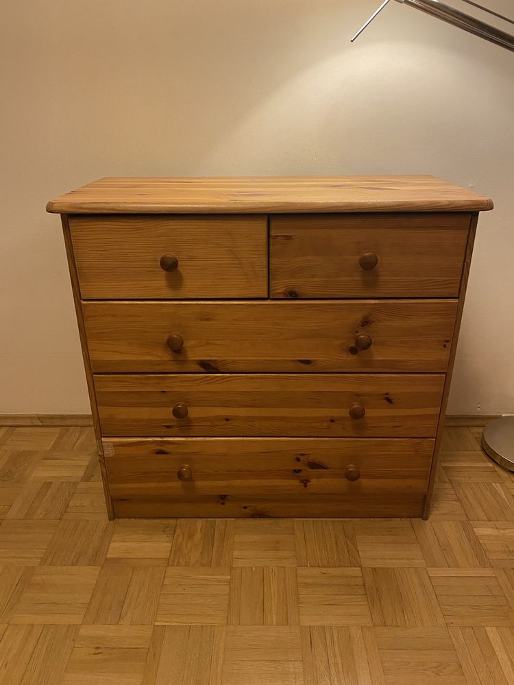 Komoda sosnowa – 5 szuflad, stabilna, pojemna, dobry stan