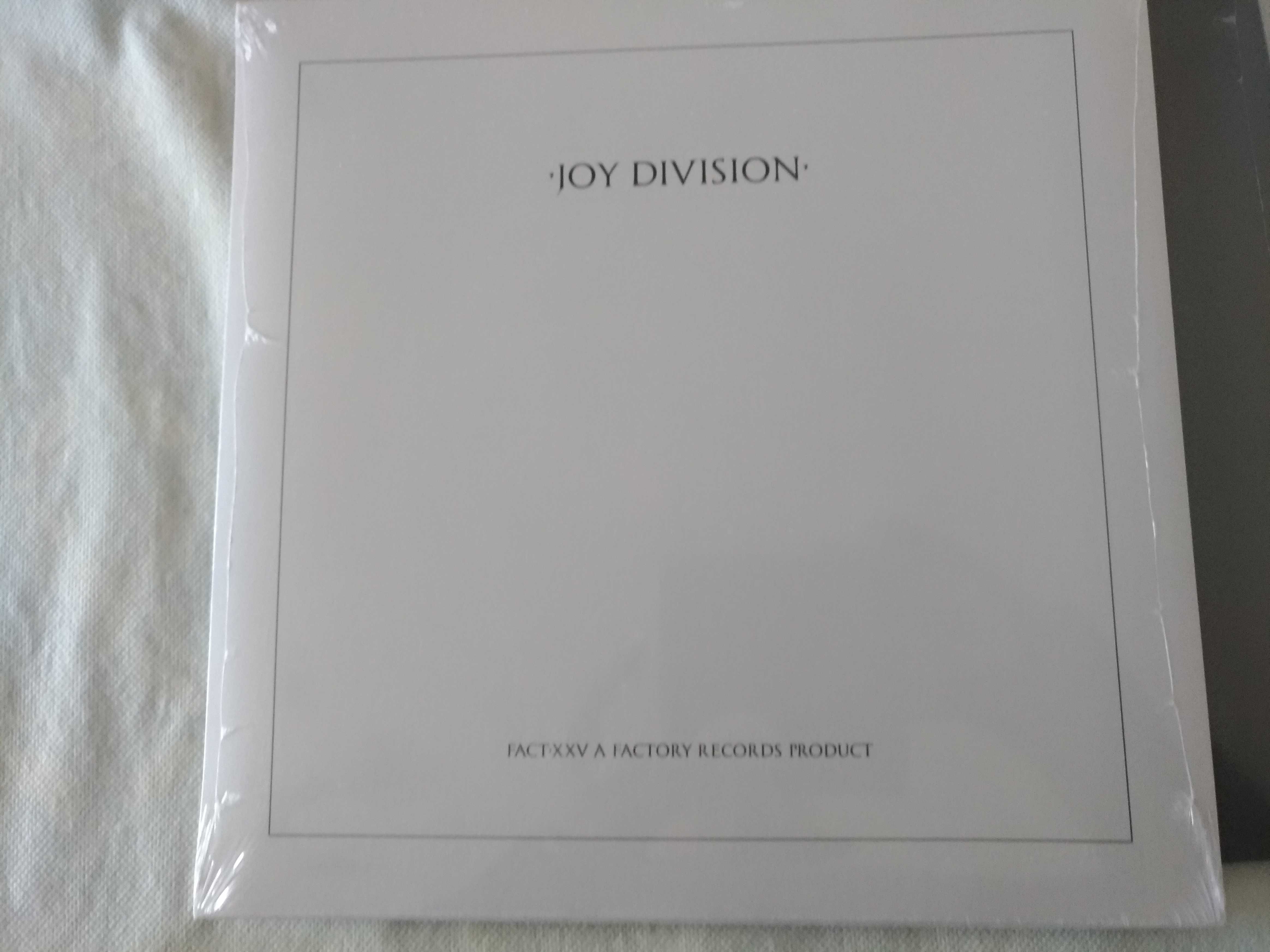 Joy Division - 3 x vinil , 1 duplo , sellados