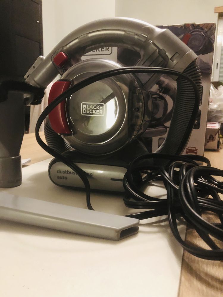 Adpirador Black + Decker de 12v para carro