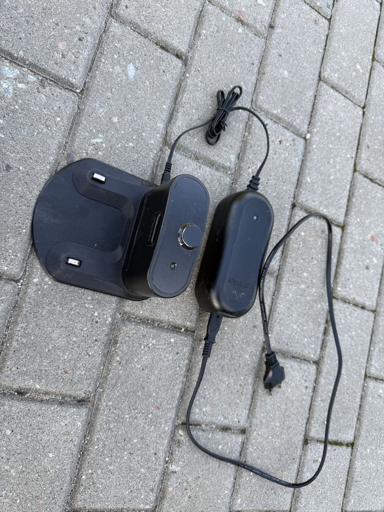iRobot Roomba 660