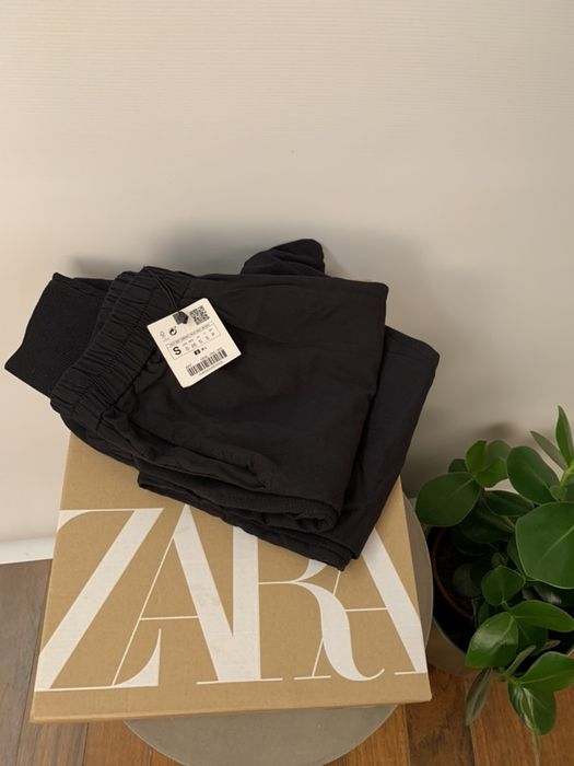 Calças jogger combinadas Zara
