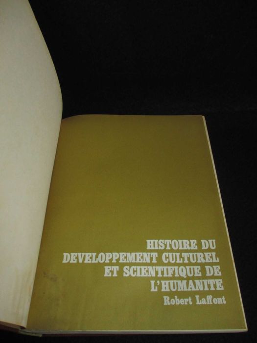Livros Histoire du développement culturel scientifique de l'humanité