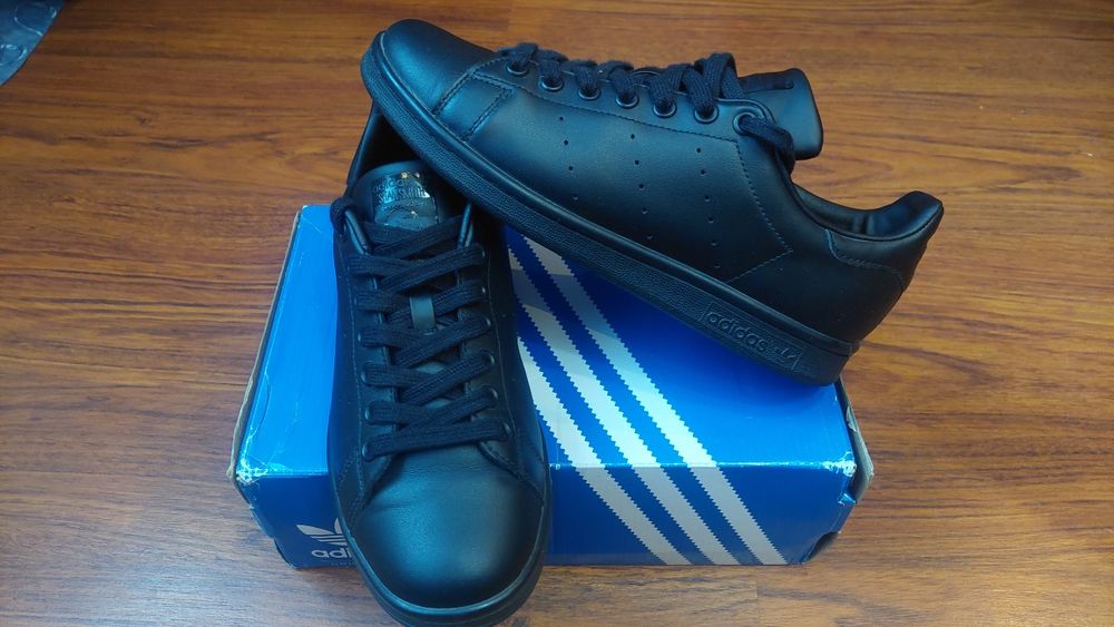 Легендарные кроссовки кеды. Adidas Stan Smith