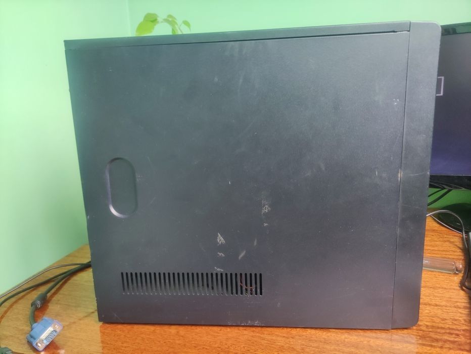 Продам ПК в сборі системник E2160/2gb/ 80gb, вбудована акустика