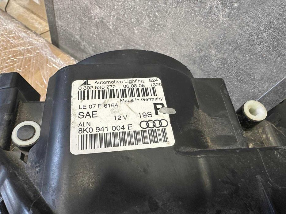 Фара Правая Audi A4/S4 B8 2007 2008 2009 2010 2011 на запчасти