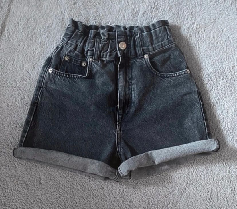 Krótkie spodenki mom jeans