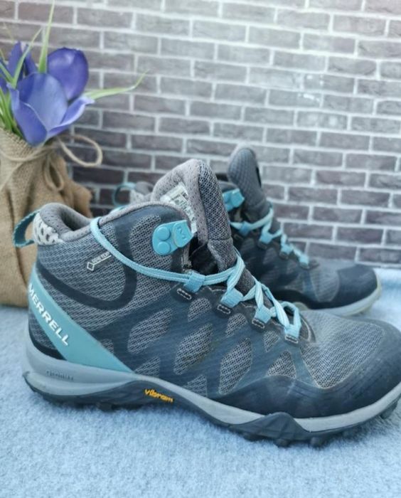 Ботінки 37 розмір Merrell, Gore-tex