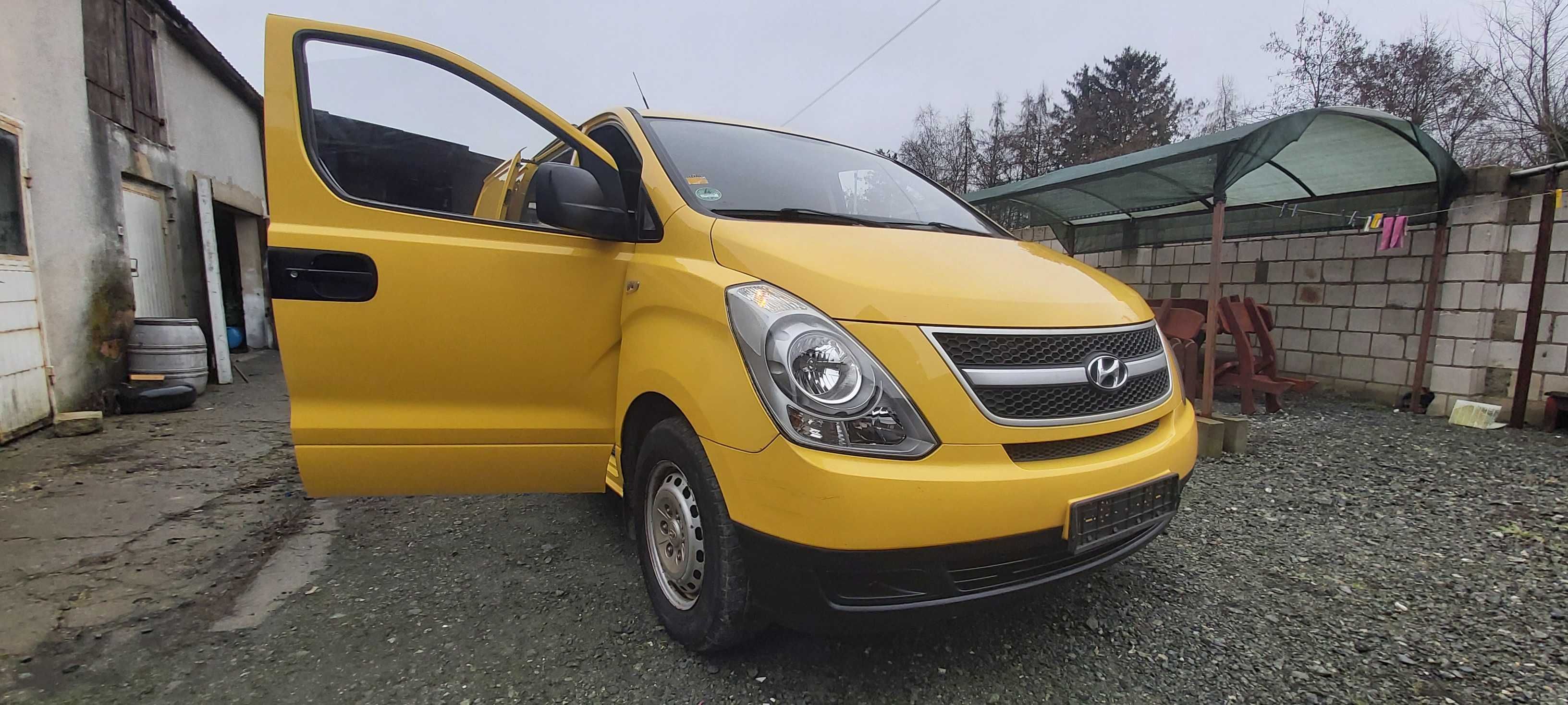 HYUNDAl H-1 2.5 crdi