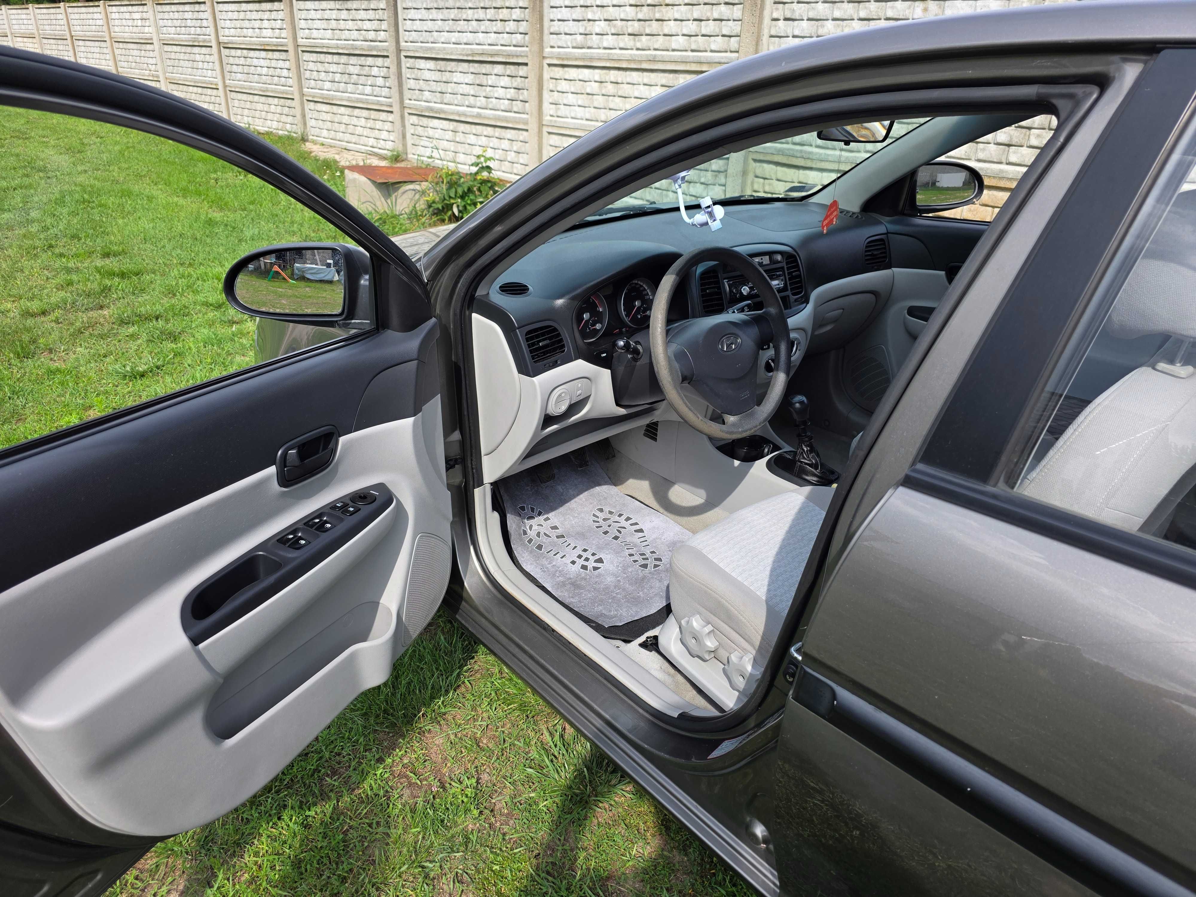 HYUNDAI Accent sedan disel