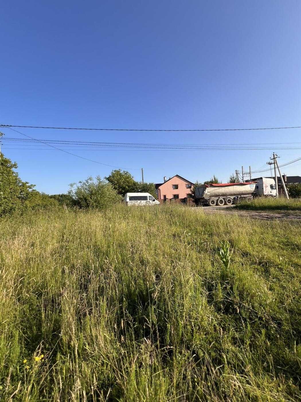 Продам земельну ділянку під будівництво с.Підберізці-Винники