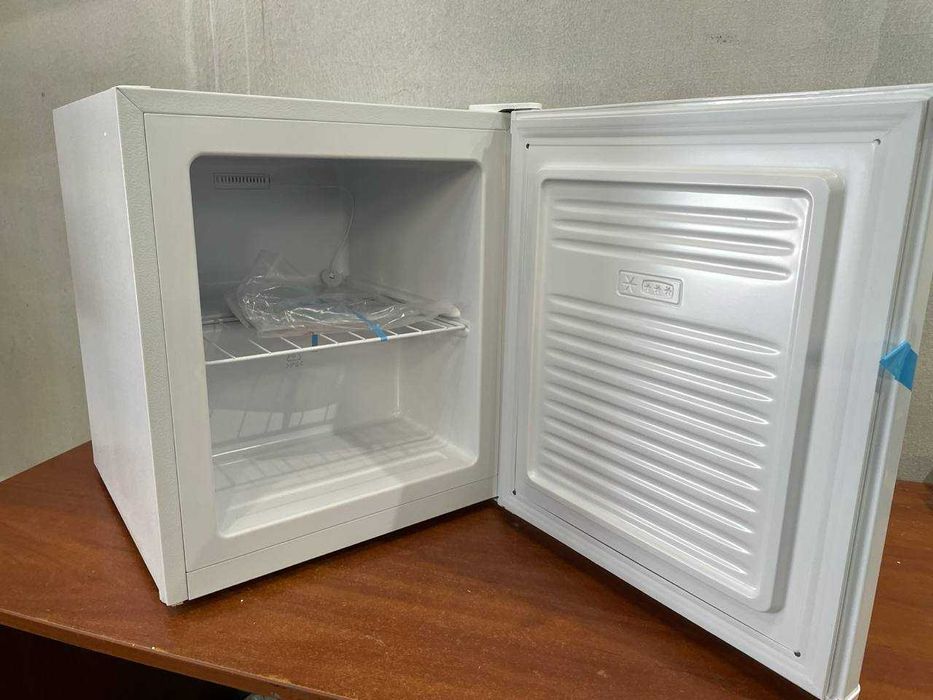 Морозильна камера 35л