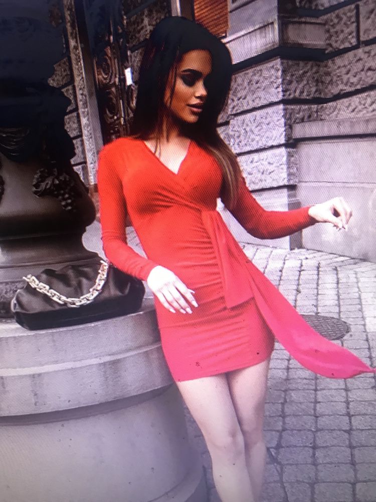 Sukienka mini czerwona