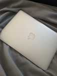 Macbook Pro 13 dobry stan
