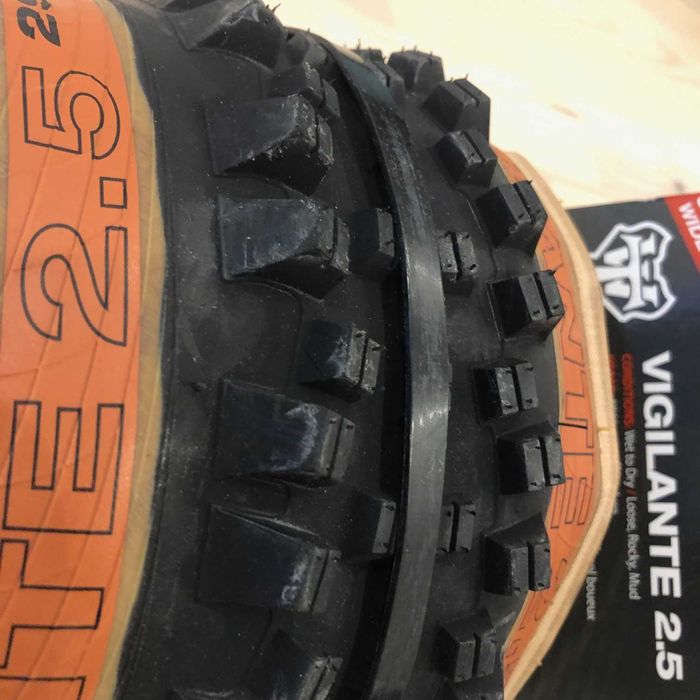 Opona rowerowa WTB VIGILANTE 29x2.5 TAN Brązowa Light fast Rolling