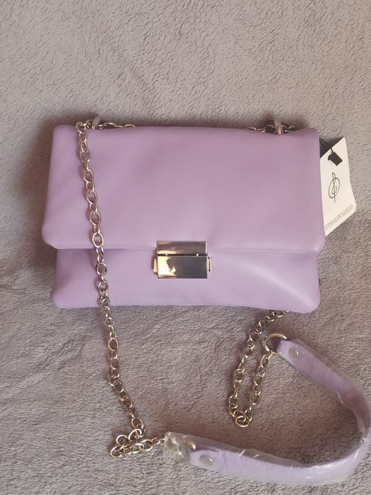 Сумочка крос-боди,новая.Страдивариус