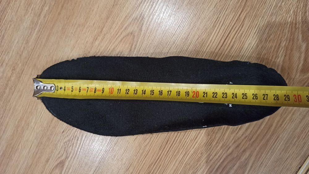 McKinley трекинговые ботинки 28 см, указан р. 44, реальнее р. 43
McKin