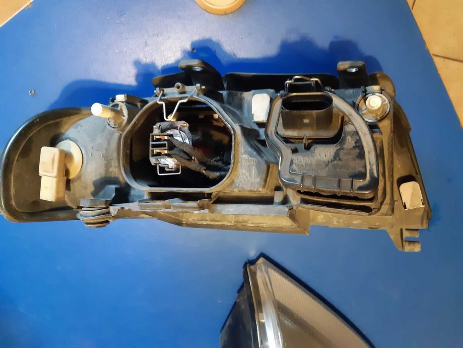 Lampa lewa prawa przód lewy prawy Audi A4 B5 FL LIFT 8D0'941003AJ