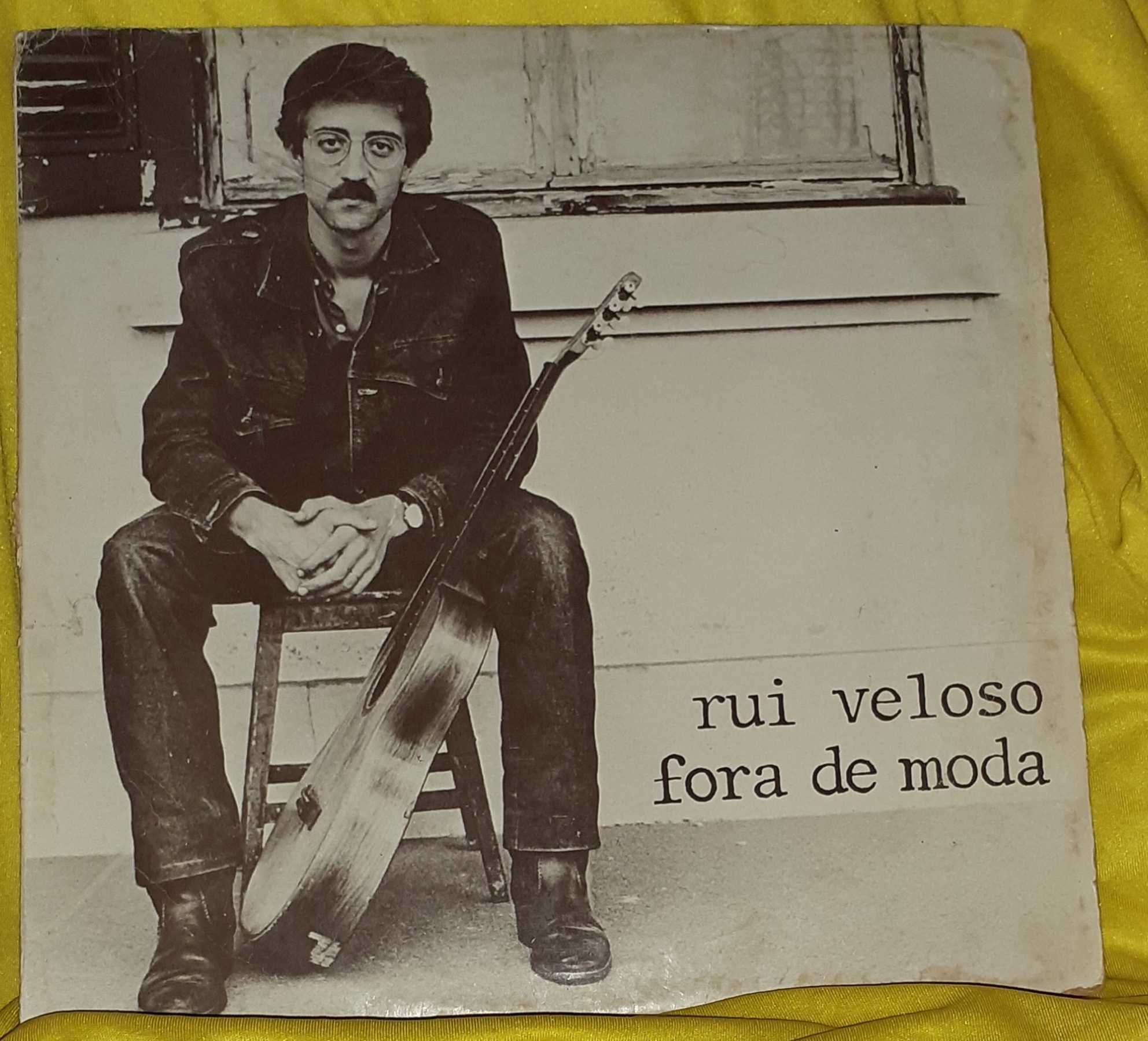 Vinil - Rui Veloso " Fora de Moda"