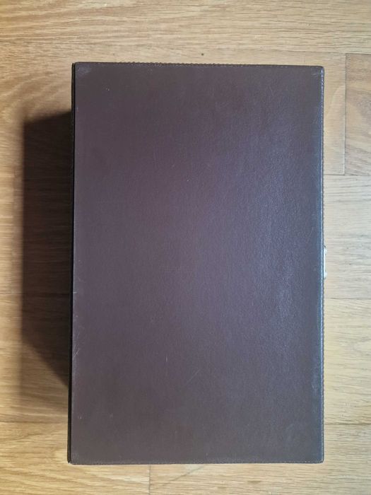 Caixa para 10 relógios