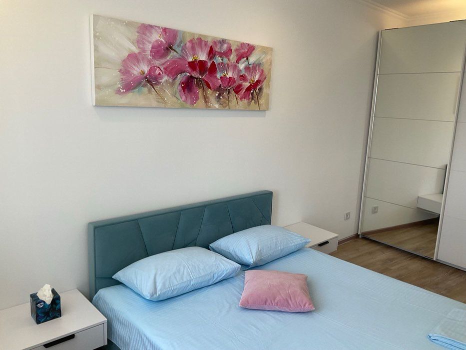 LUXURY ROMANTIC 5* в парку. 1-2-3 кімнатна кв. Подобово. На Чорновола