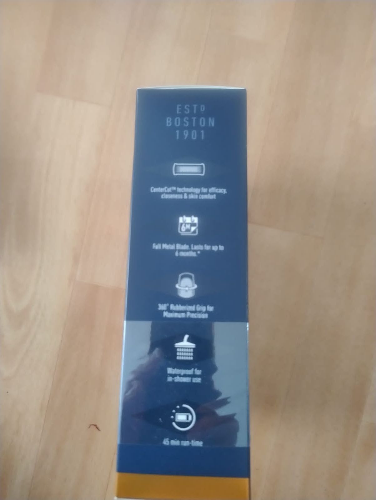Продам новую аккумуляторную бритву Gillette King