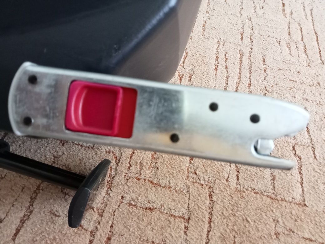 Fotelik z bazą Cybex Aton 2
