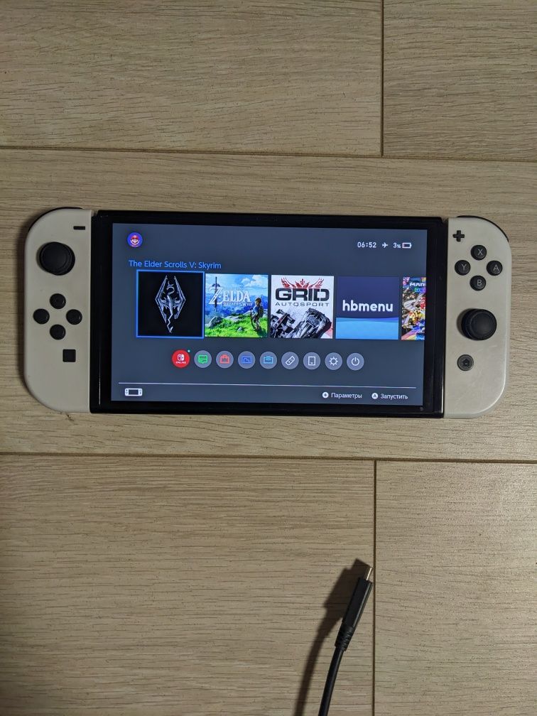 Продам Nintendo switch oled