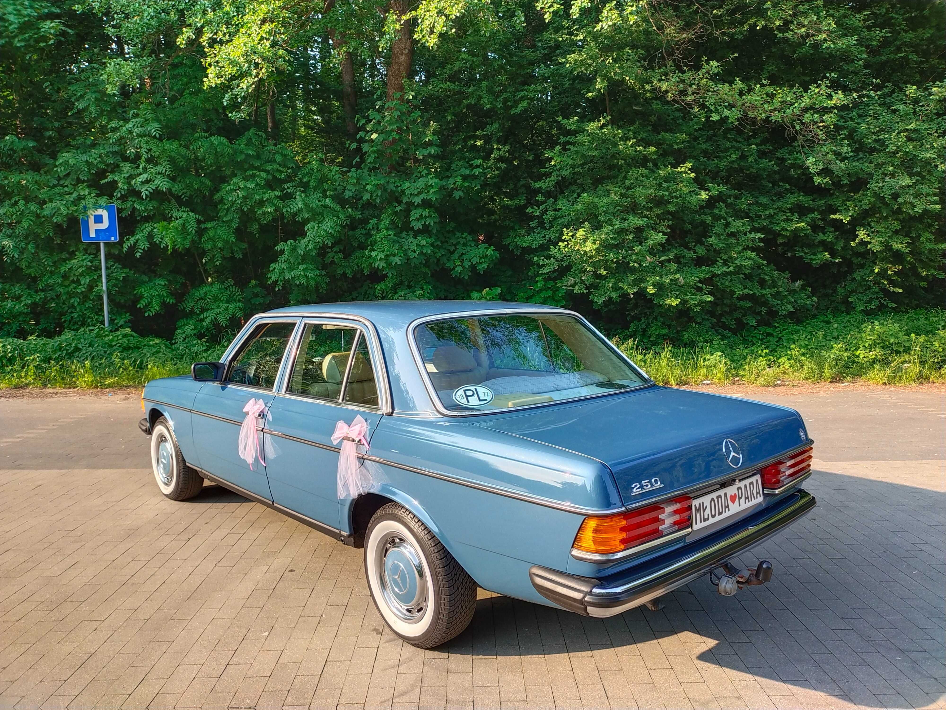 Klasyczny Mercedes w123 z 1977 roku do Ślubu...