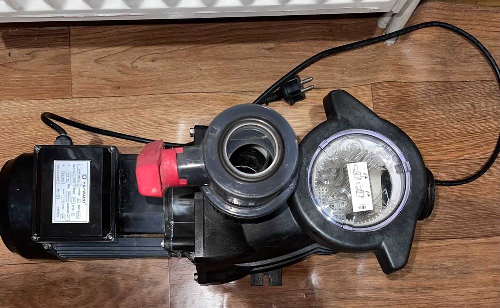 Продам насос для бассейна Hayward PL 81003 (220B, 7.3 м3/ч,0.33 НР)