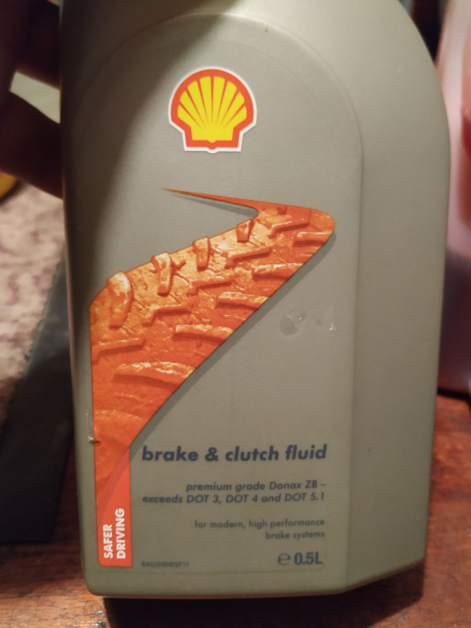 Płyn hydrauliczny do sprzęgła i hamulców