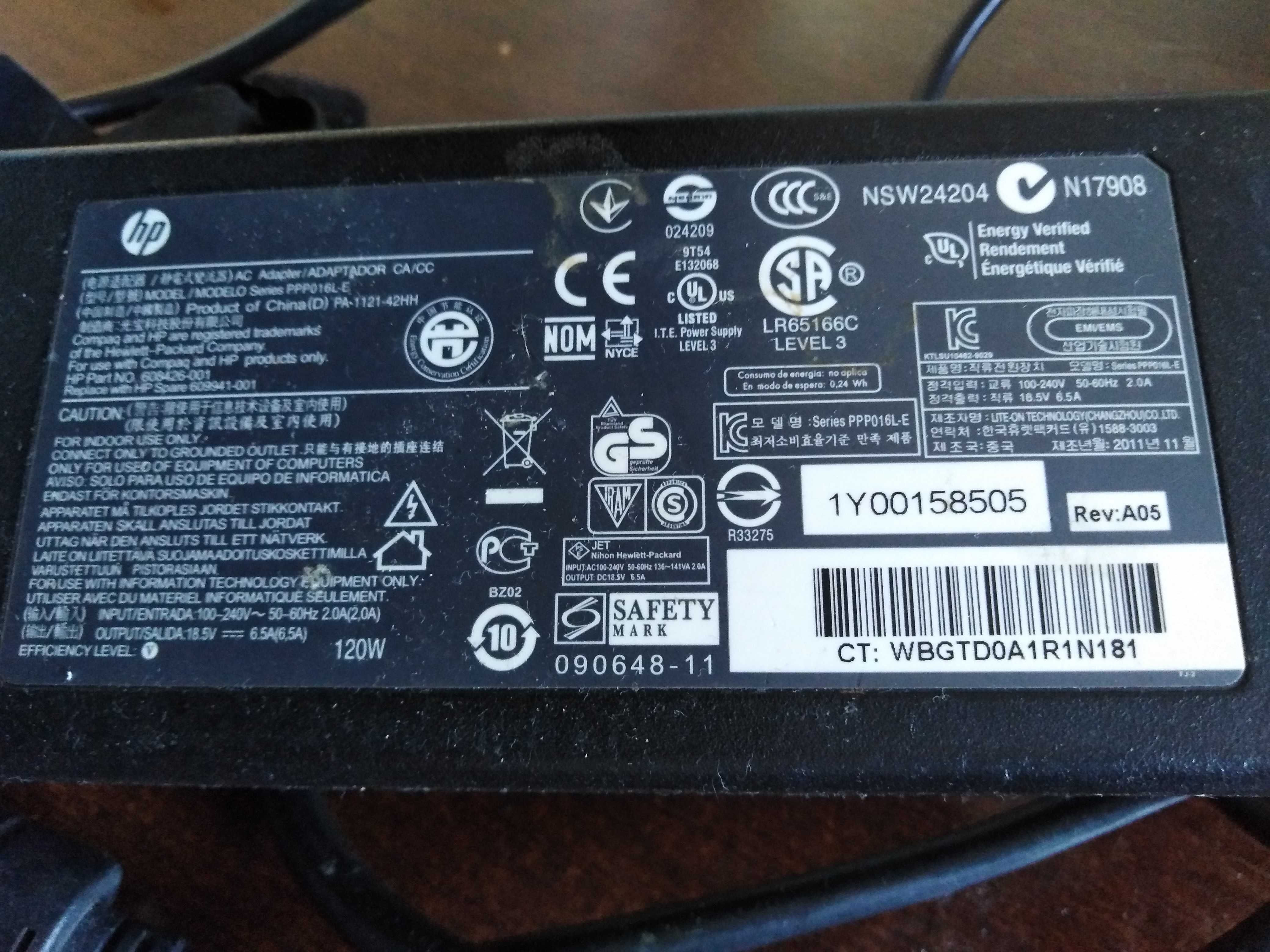 Oryginalny zasilacz do laptopa hp