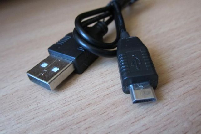 Кабель USB на Micro USB ( длинна 70 см )