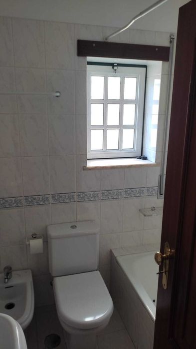 Apartamento T3 com garagem em Eiras, Coimbra