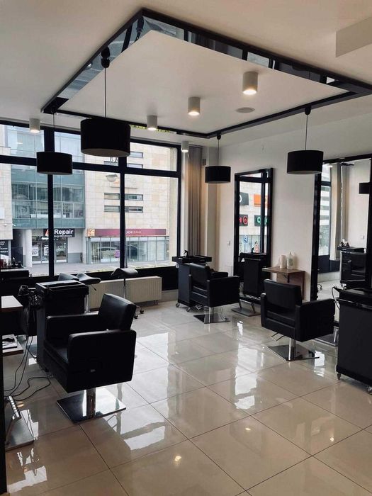 Podnajmę stanowisko fryzjerskie w centrum Siedlec! Salon L'Oréal