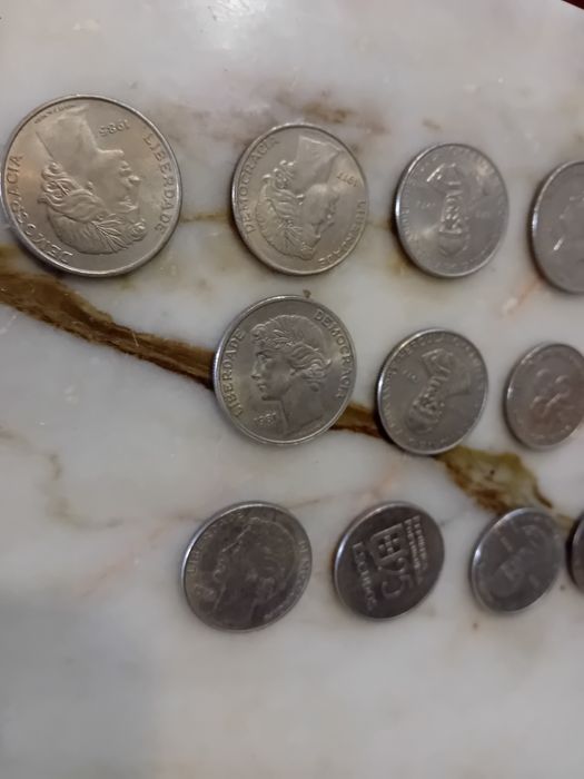 Conjunto de 47 Moedas Comemorativas