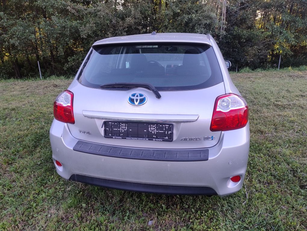 Toyota Auris Hybrydowo-benzynowa