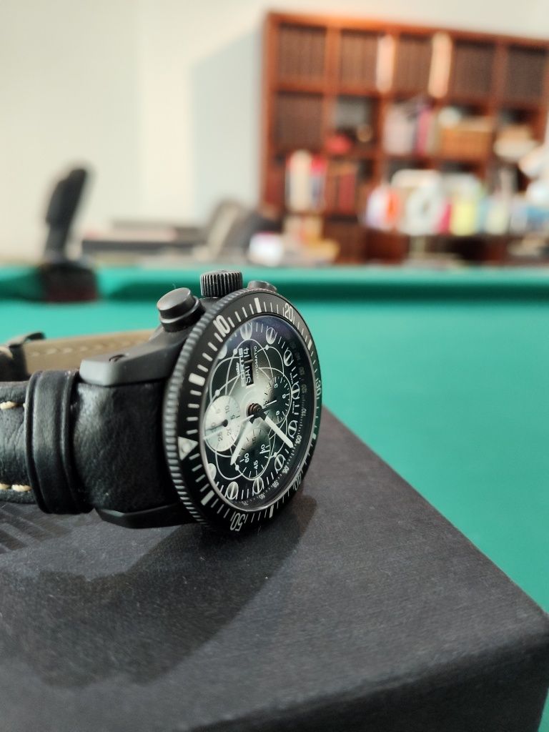 Fortis B-42 Cronograph Art Planet Ltd edition