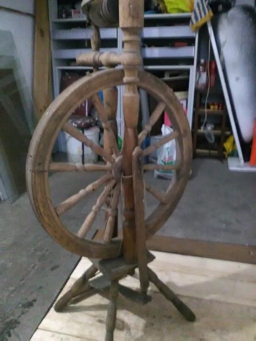 Kołowrotek drewniany