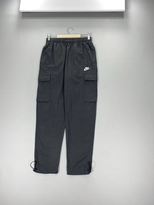 Спортивные штаны nike swoosh cargo nsw спортивні штани