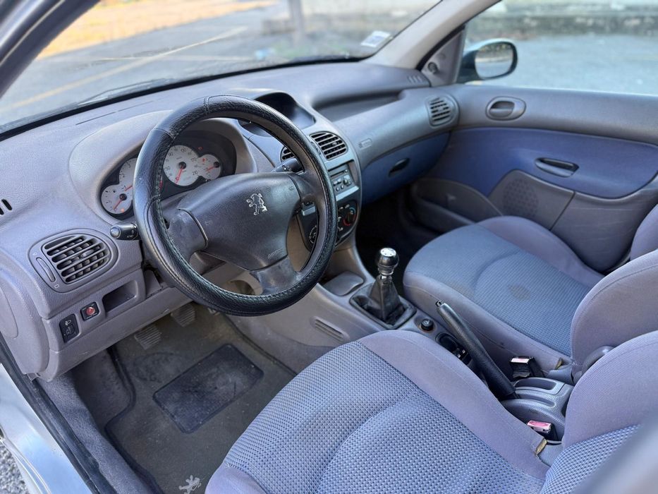 Pegeout 206 SW 1.1 - 2002